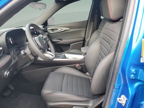 Used 2023 Dodge Hornet GT w/ GT Blacktop Package image 17