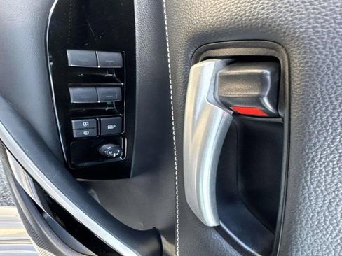 Certified 2023 Toyota Corolla XSE image 8