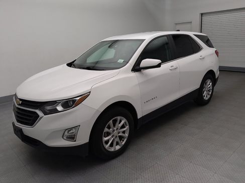 Used 2021 Chevrolet Equinox LT AWD/4WD image 2