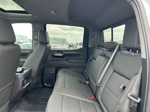 New 2026 GMC Sierra 1500 Elevation AWD/4WD image 36
