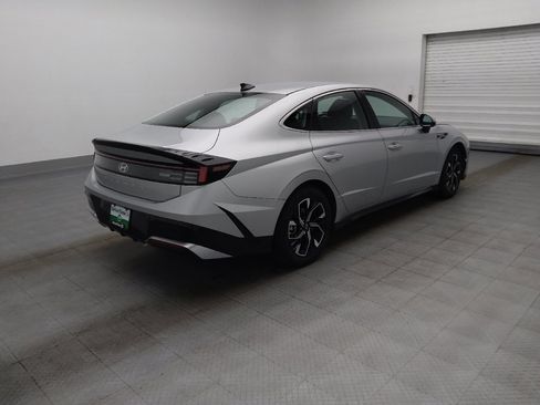Used 2025 Hyundai Sonata SEL FWD image 10