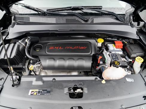 Used 2022 Jeep Compass Latitude AWD/4WD image 28