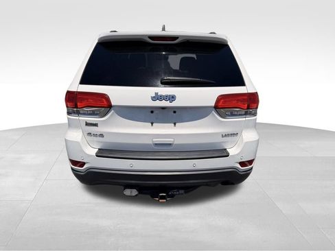 Used 2018 Jeep Grand Cherokee Laredo AWD/4WD image 6