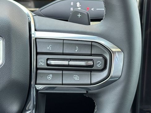 New 2026 GMC Terrain Elevation w/ Technology Package II AWD/4WD image 23