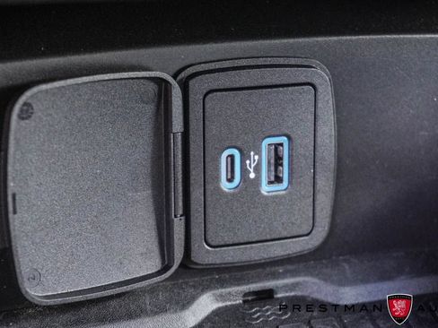 Used 2024 Ford Bronco Wildtrak AWD/4WD image 39