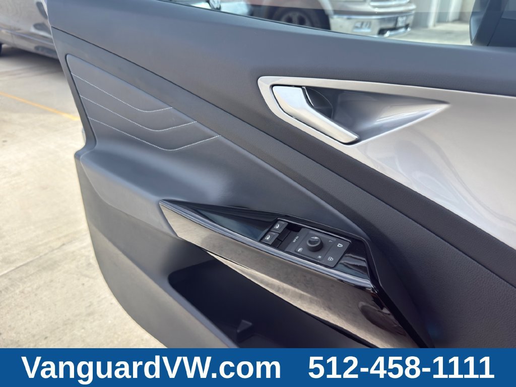 Used 2023 Volkswagen ID.4 Pro S RWD image 22