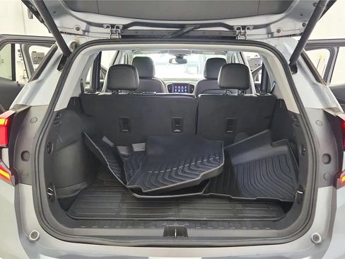 Used 2023 GMC Terrain SLT FWD image 19