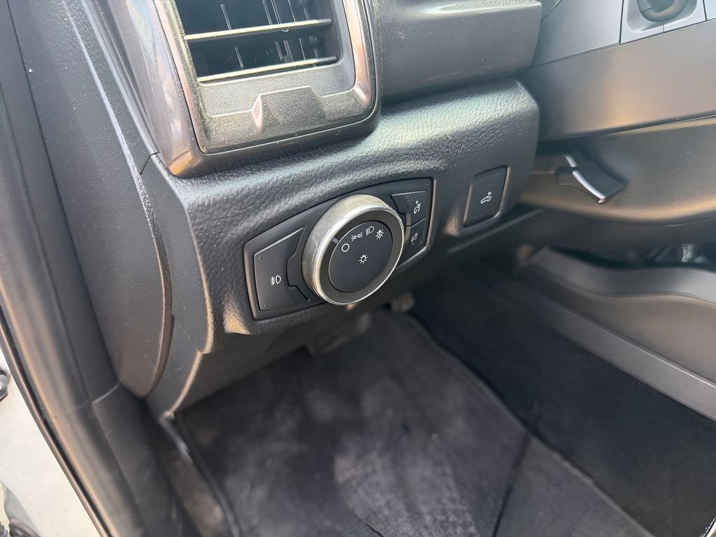 Used 2021 Ford Ranger Lariat w/ Technology Package AWD/4WD image 8