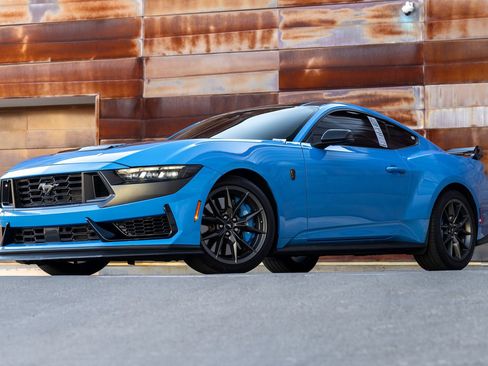 Used 2024 Ford Mustang Dark Horse RWD image 10