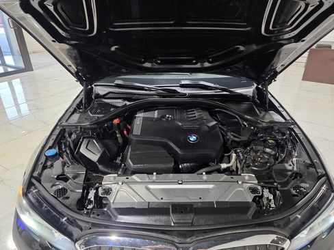 Used 2020 BMW 330i Sedan w/ Driving Assistance Package image 46