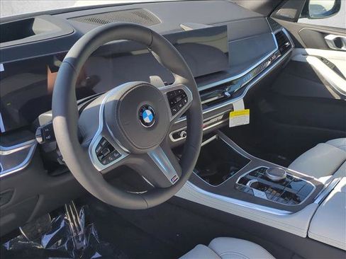 Used 2026 BMW X5 sDrive40i RWD image 3