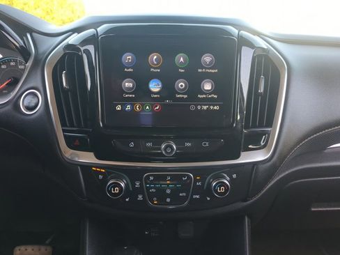 Used 2020 Chevrolet Traverse Premier w/ Redline Edition FWD image 15