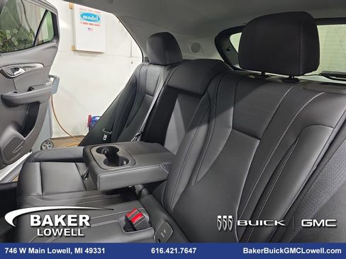 New 2026 Buick Envision Preferred image 14