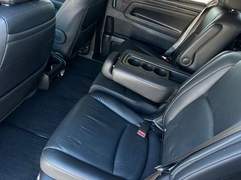 Certified 2024 Honda Odyssey Touring image 14