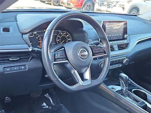 Certified 2023 Nissan Altima 2.5 SR image 27