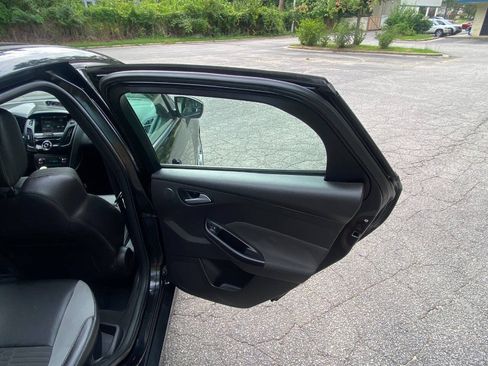 Used 2013 Ford Focus ST FWD image 49