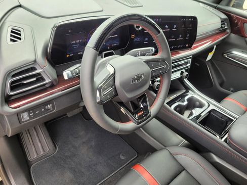 New 2026 Chevrolet Traverse RS AWD/4WD image 17