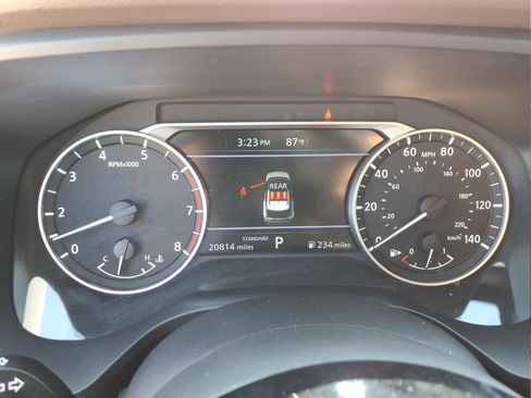 Used 2023 Nissan Rogue SV image 21