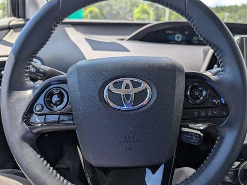 Used 2021 Toyota Prius Prime XLE FWD image 24