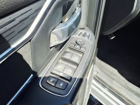 Used 2024 RAM 2500 Laramie w/ Night Edition image 20