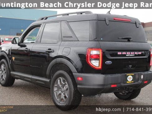 Used 2021 Ford Bronco Sport Badlands image 3