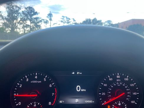 Used 2017 Kia Cadenza Technology FWD image 23