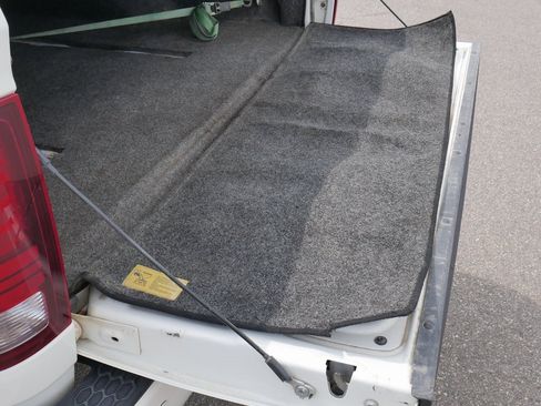 Used 2017 RAM 2500 Laramie w/ Sport Appearance Group image 23