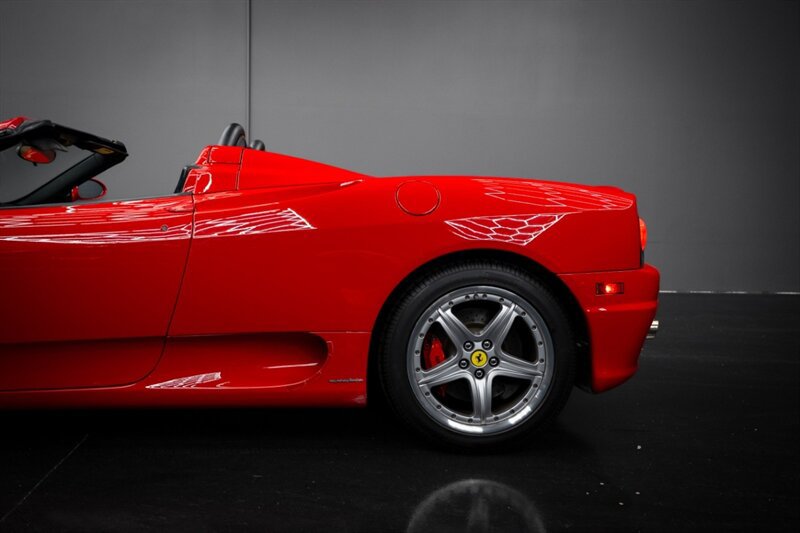 Used 2005 Ferrari 360 Spider RWD image 6