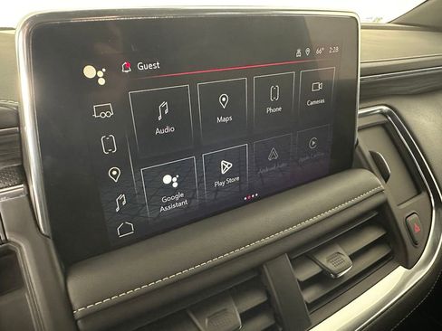 Used 2024 GMC Yukon SLT w/ SLT Luxury Package image 20