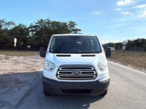 Used 2017 Ford Transit 350 XLT RWD image 11