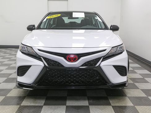 Used 2020 Toyota Camry TRD image 3