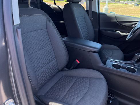 Used 2021 Chevrolet Equinox LT AWD/4WD image 28