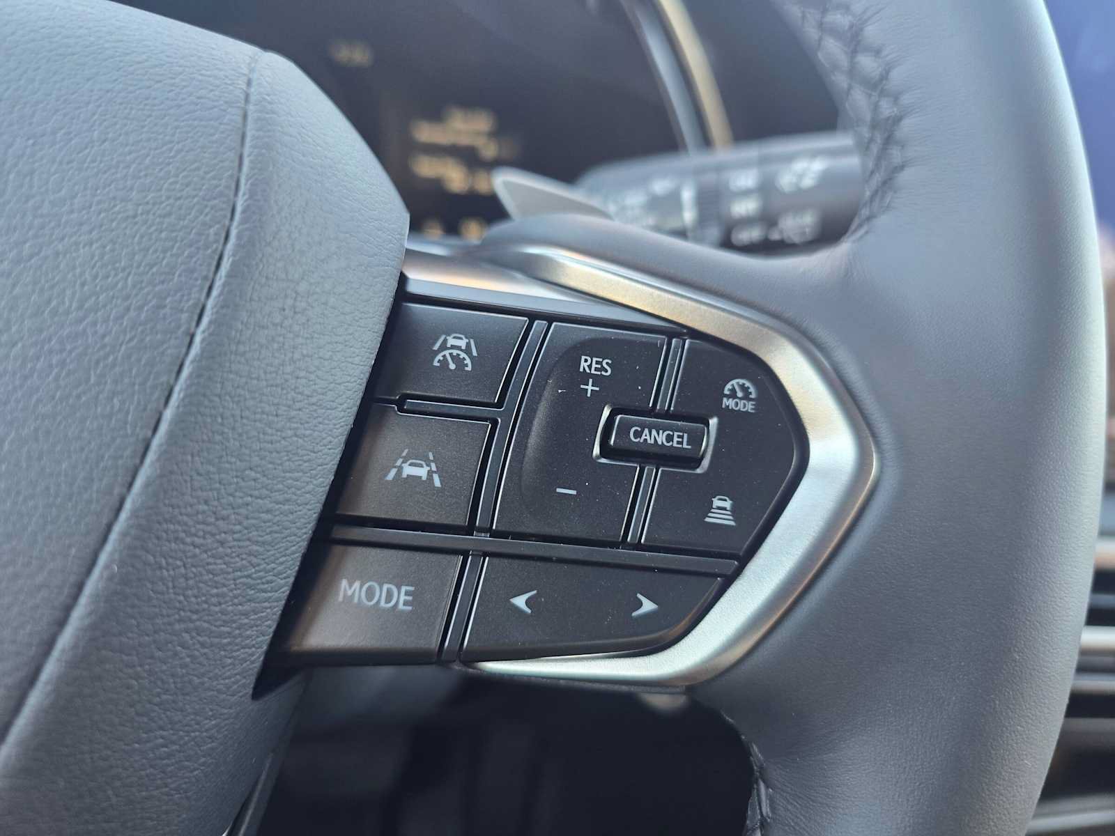New 2026 Lexus RX 350h AWD/4WD image 32