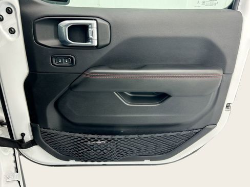 Used 2024 Jeep Gladiator Rubicon image 24