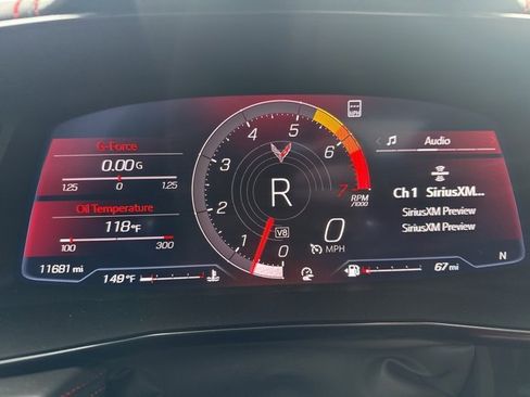 Used 2021 Chevrolet Corvette Stingray Premium Conv w/ Z51 Performance Package image 22