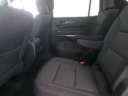 Used 2024 Chevrolet Traverse Z71 AWD/4WD image 25