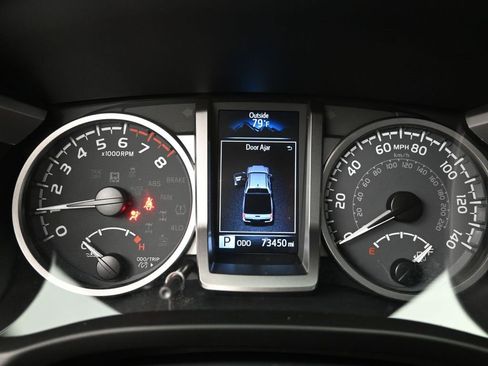 Used 2022 Toyota Tacoma SR5 image 15