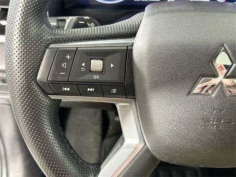 Used 2023 Mitsubishi Outlander SEL Black Edition image 22