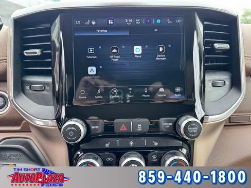 Used 2023 RAM 3500 Laramie AWD/4WD image 5