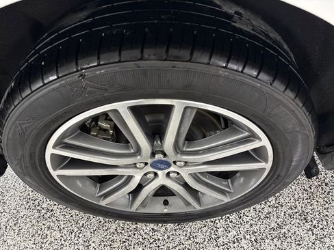 Used 2021 Ford Edge Titanium w/ Class II Trailer Tow Package image 28