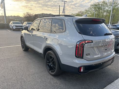 Used 2024 Kia Telluride SX X-Line image 3