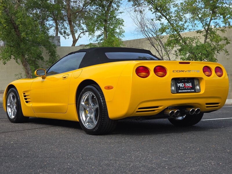 Used 2000 Chevrolet Corvette Convertible w/ Memory Pkg RWD image 10
