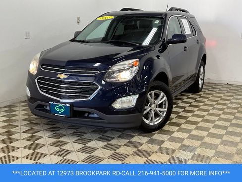Used 2017 Chevrolet Equinox LT w/ Convenience Package FWD image 1