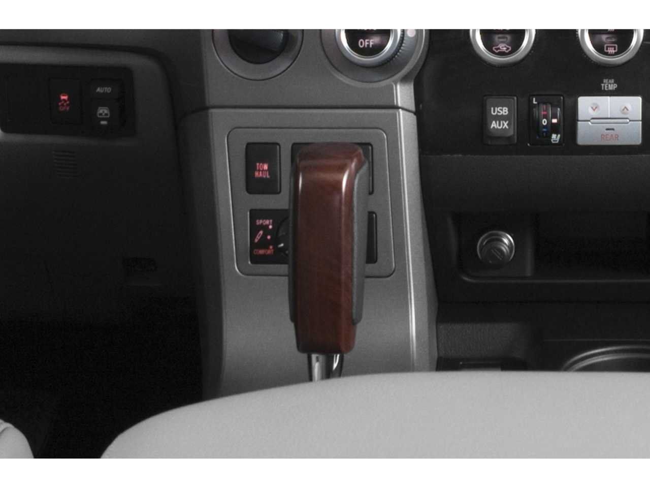 Used 2015 Toyota Sequoia Platinum AWD/4WD image 8