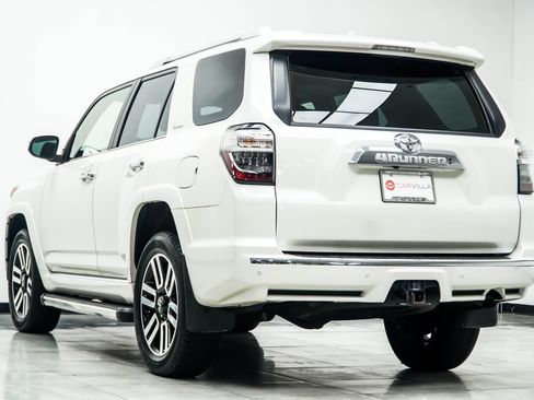 Used 2023 Toyota 4Runner Limited AWD/4WD image 12