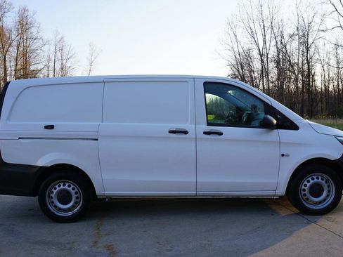 Used 2019 Mercedes-Benz Metris image 6