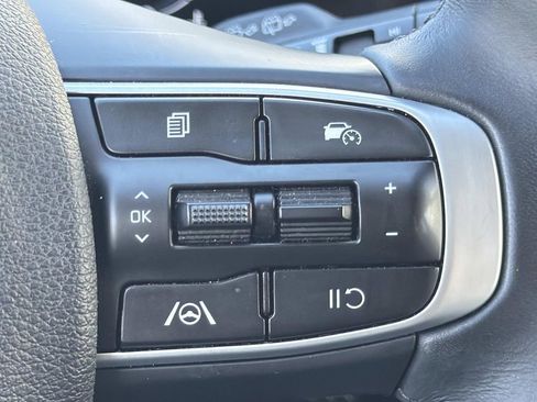 Used 2025 Kia Sportage EX image 20