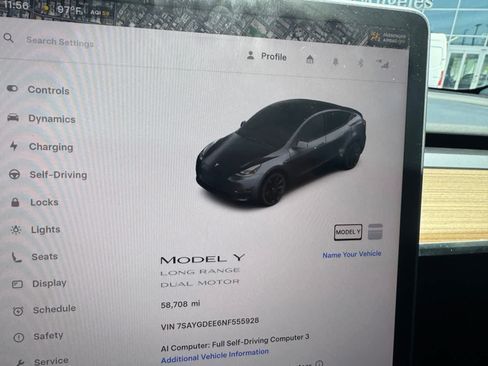 Used 2022 Tesla Model Y Long Range AWD/4WD image 7