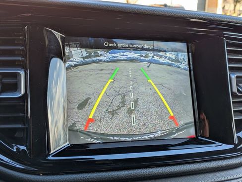 Used 2022 Dodge Durango SXT w/ Blacktop Package image 18