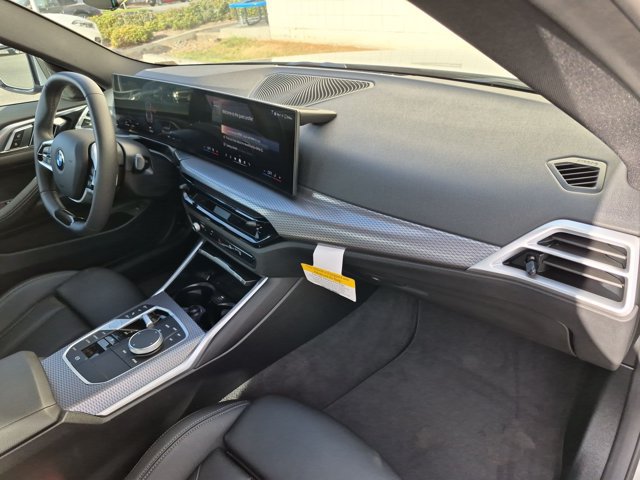 Used 2026 BMW 430i Coupe w/ Parking Assistance Package RWD image 23